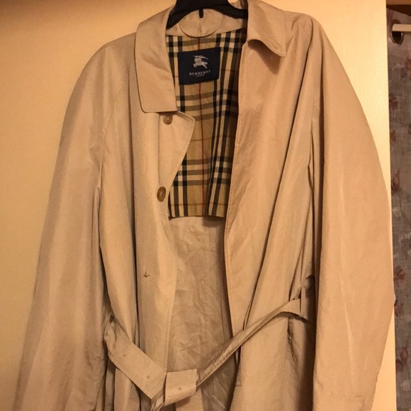 Burberry Other - BURBERRY thin new Sidney trench coat xl unisex